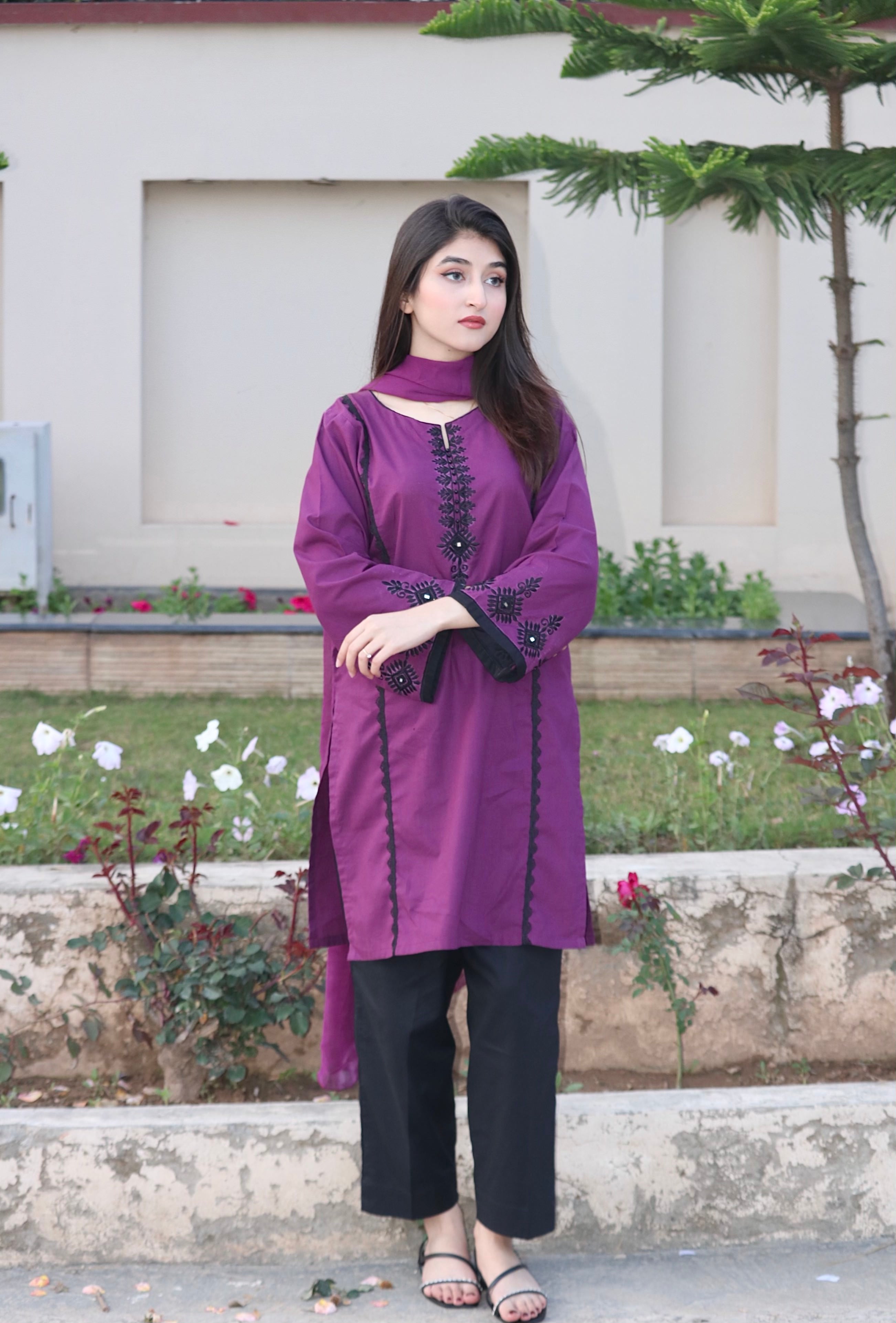 Purple embroidered 3pc Cotton